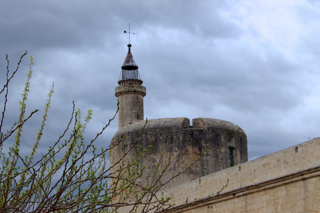 aigues-mortes remparts 4 mademoiselle-e