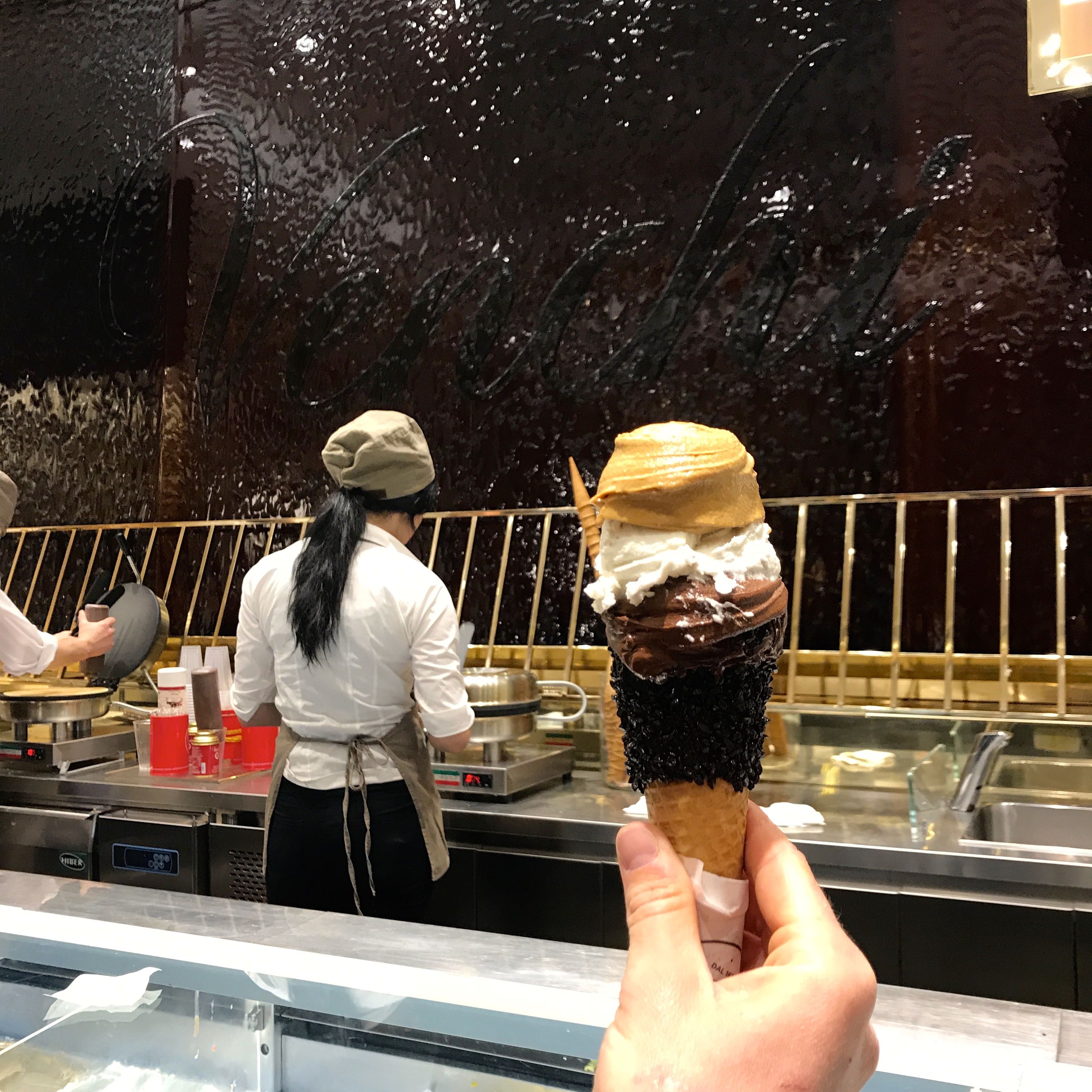 Rome city guide la glace mademoiselle-e