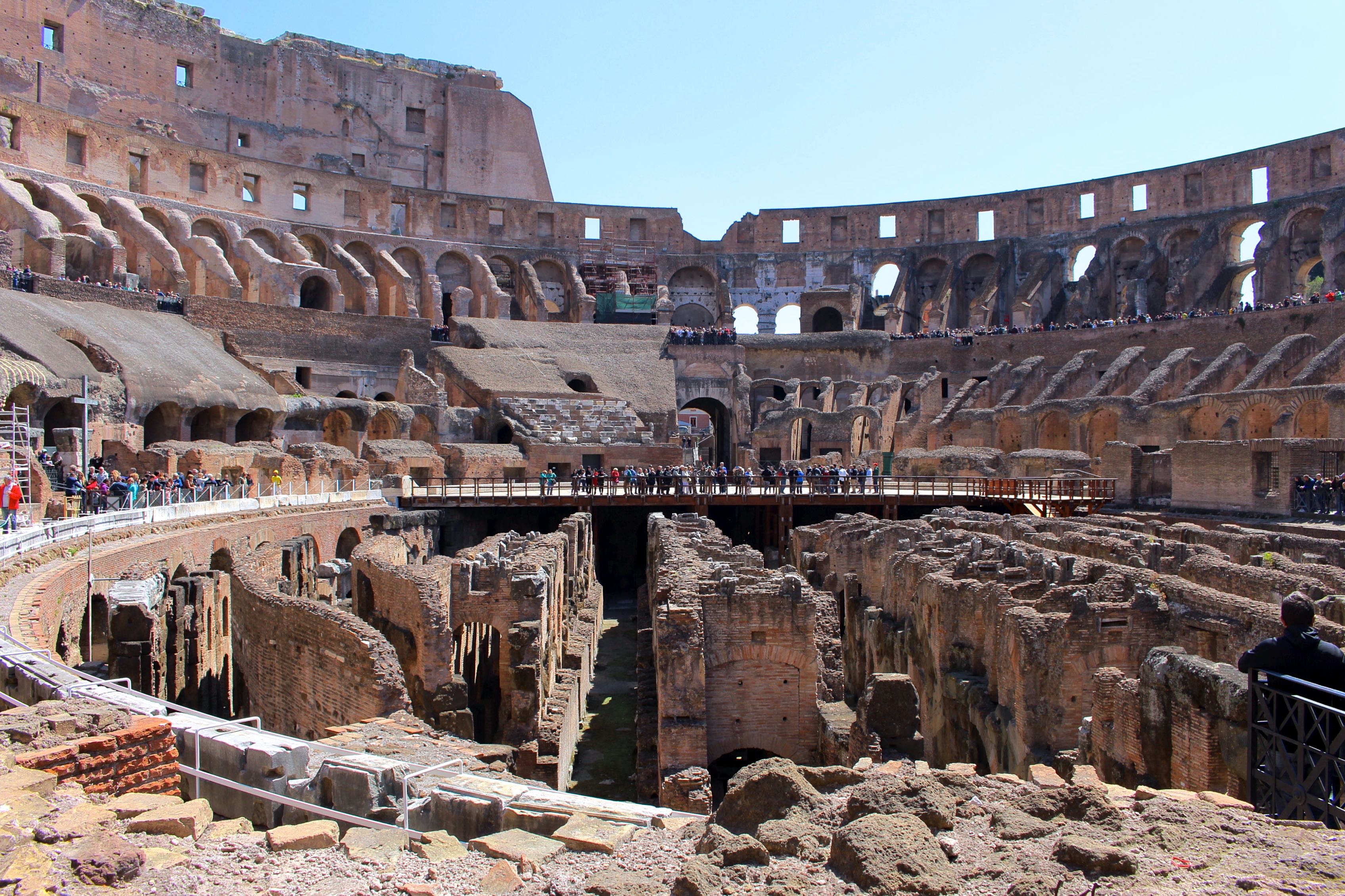 Rome city guide colosseo mademoiselle-e