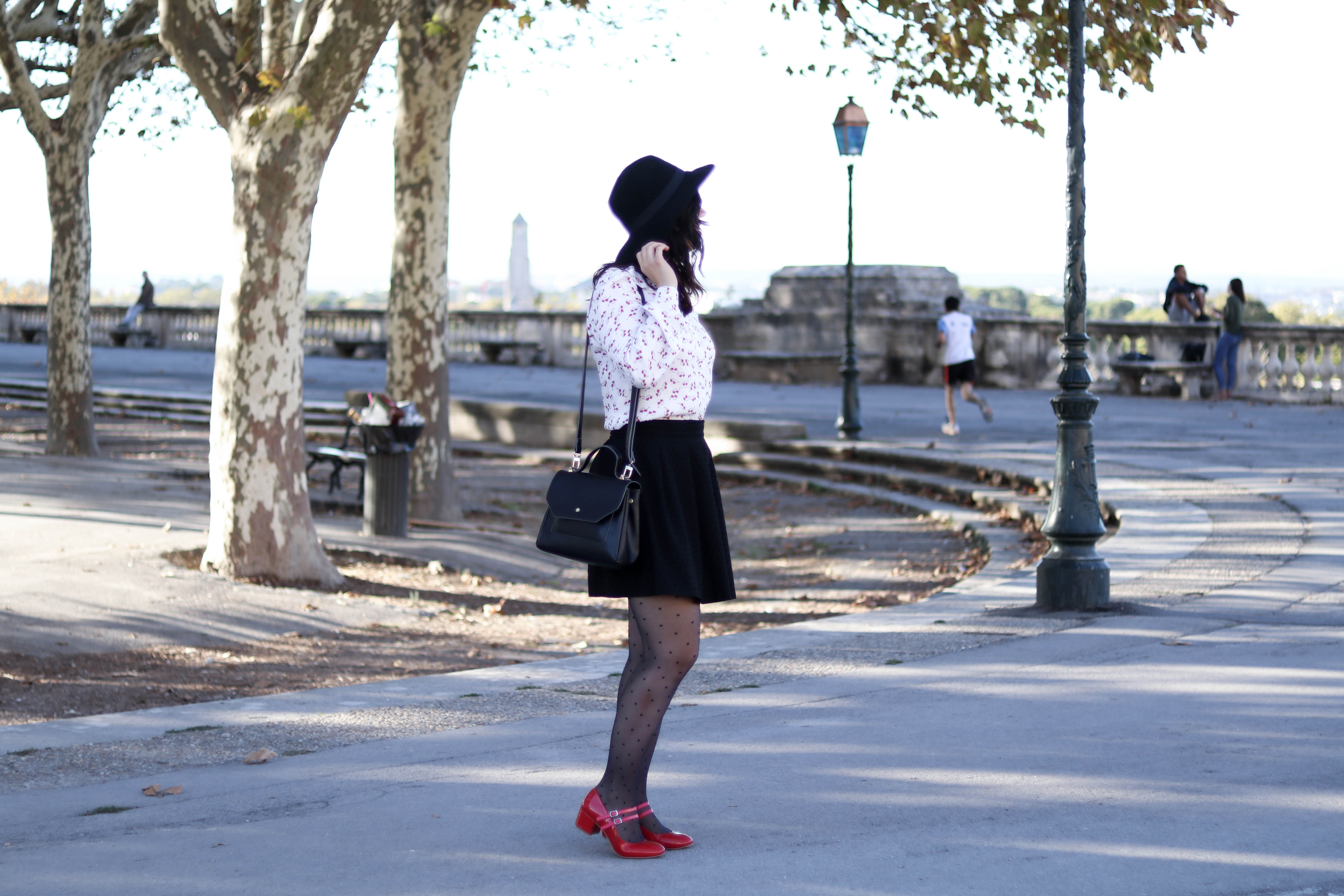 Trench rouge tendance 1 mademoiselle-e