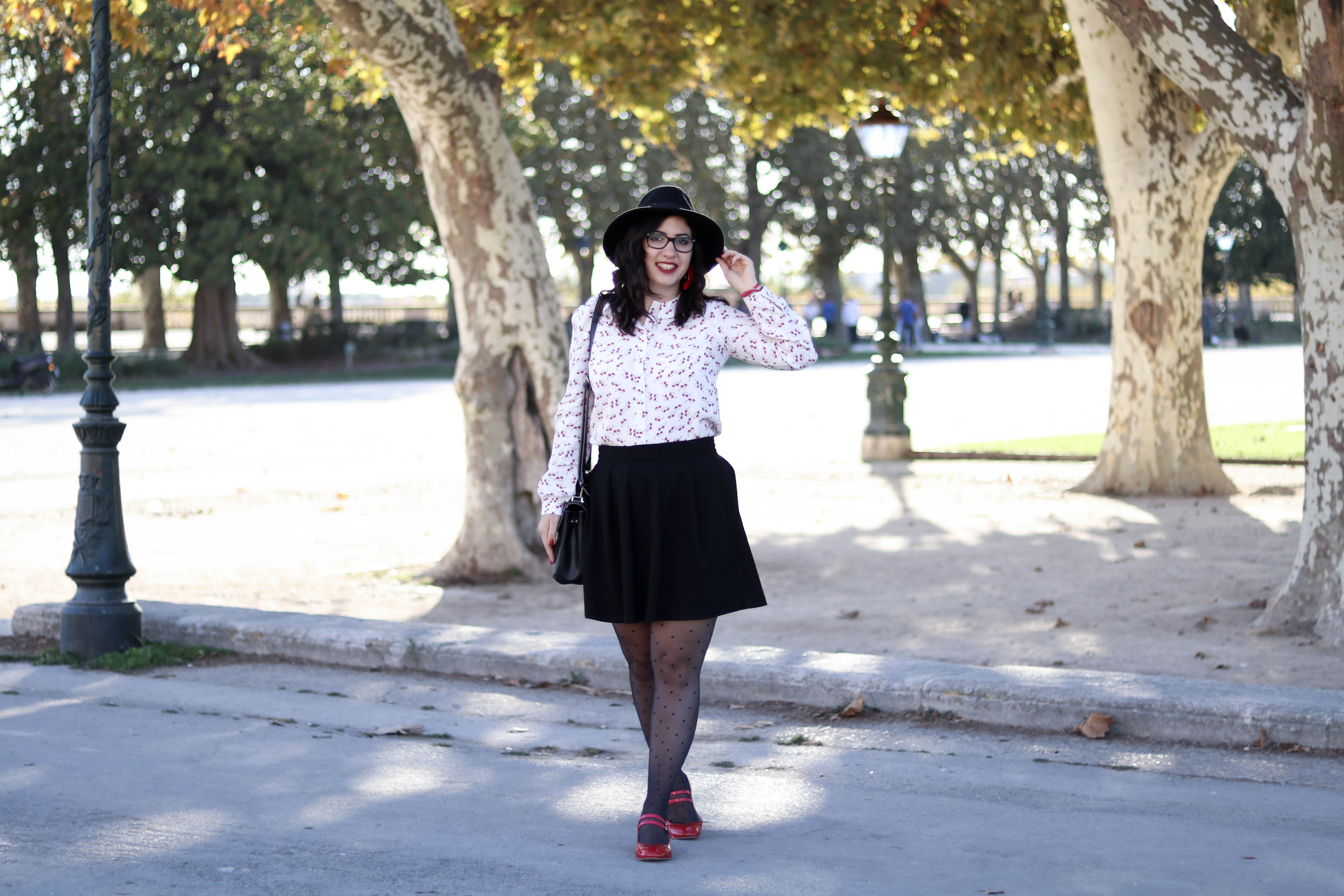 Trench rouge tendance 16 mademoiselle-e