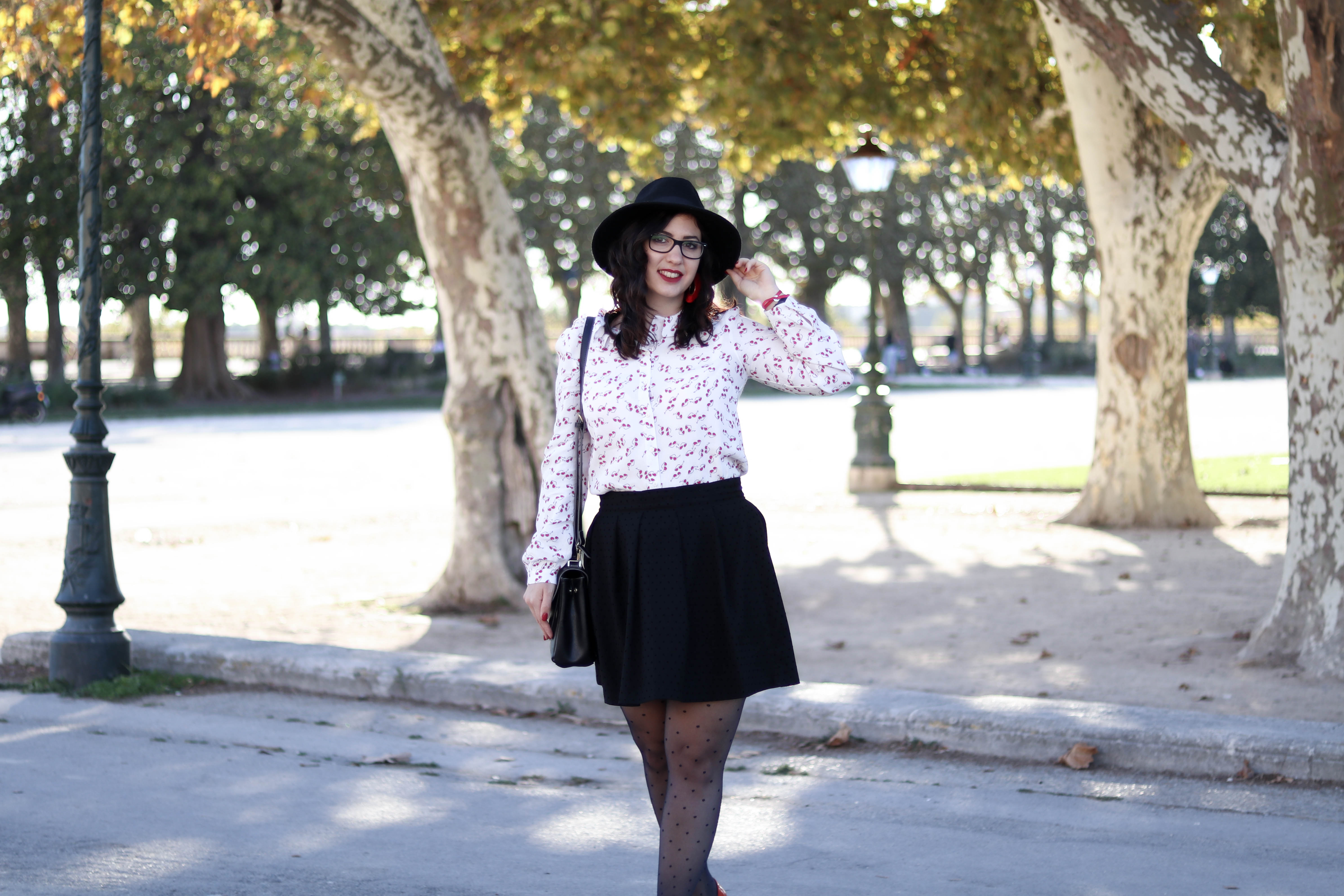 Trench rouge tendance 19 mademoiselle-e