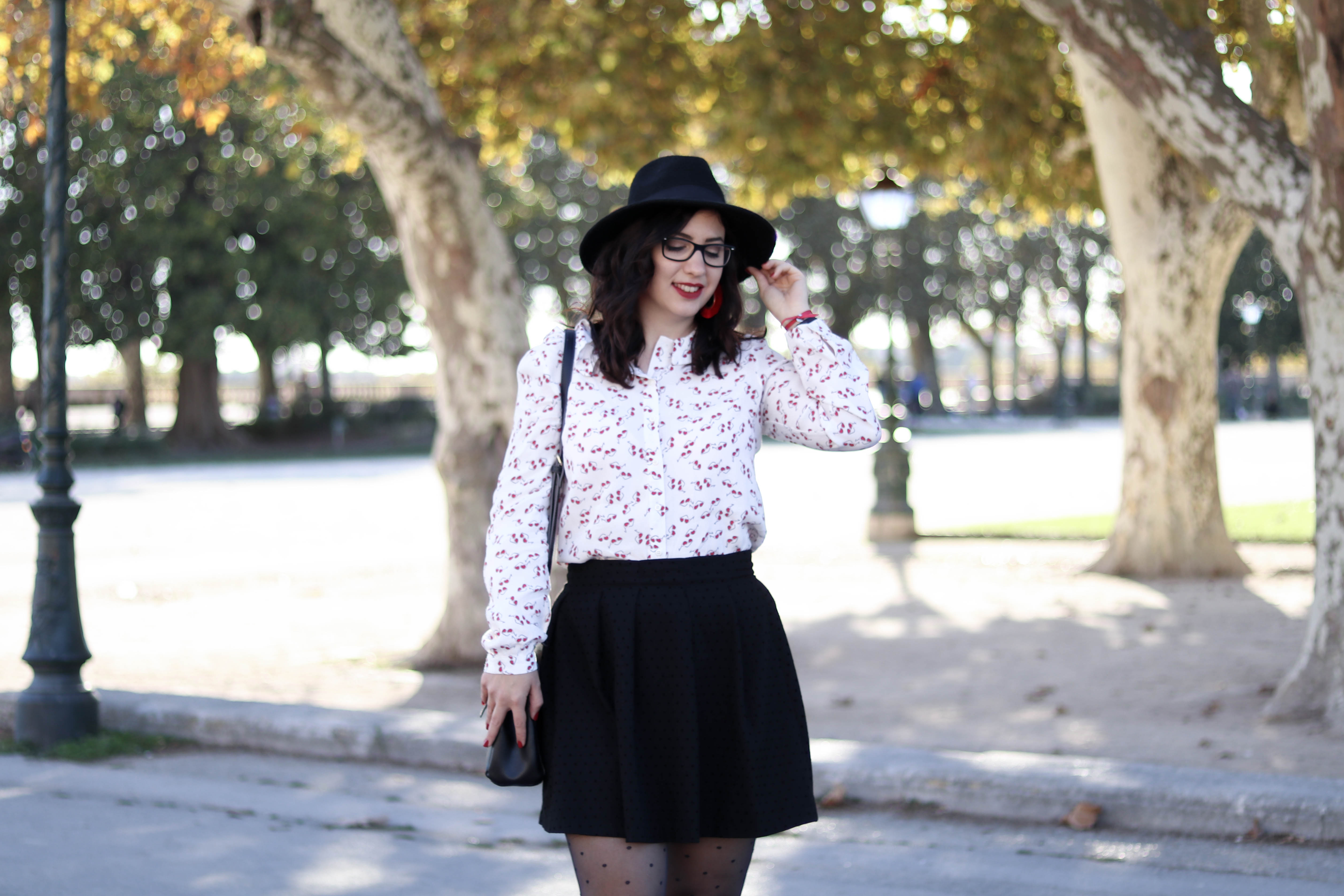 Trench rouge tendance 22 mademoiselle-e