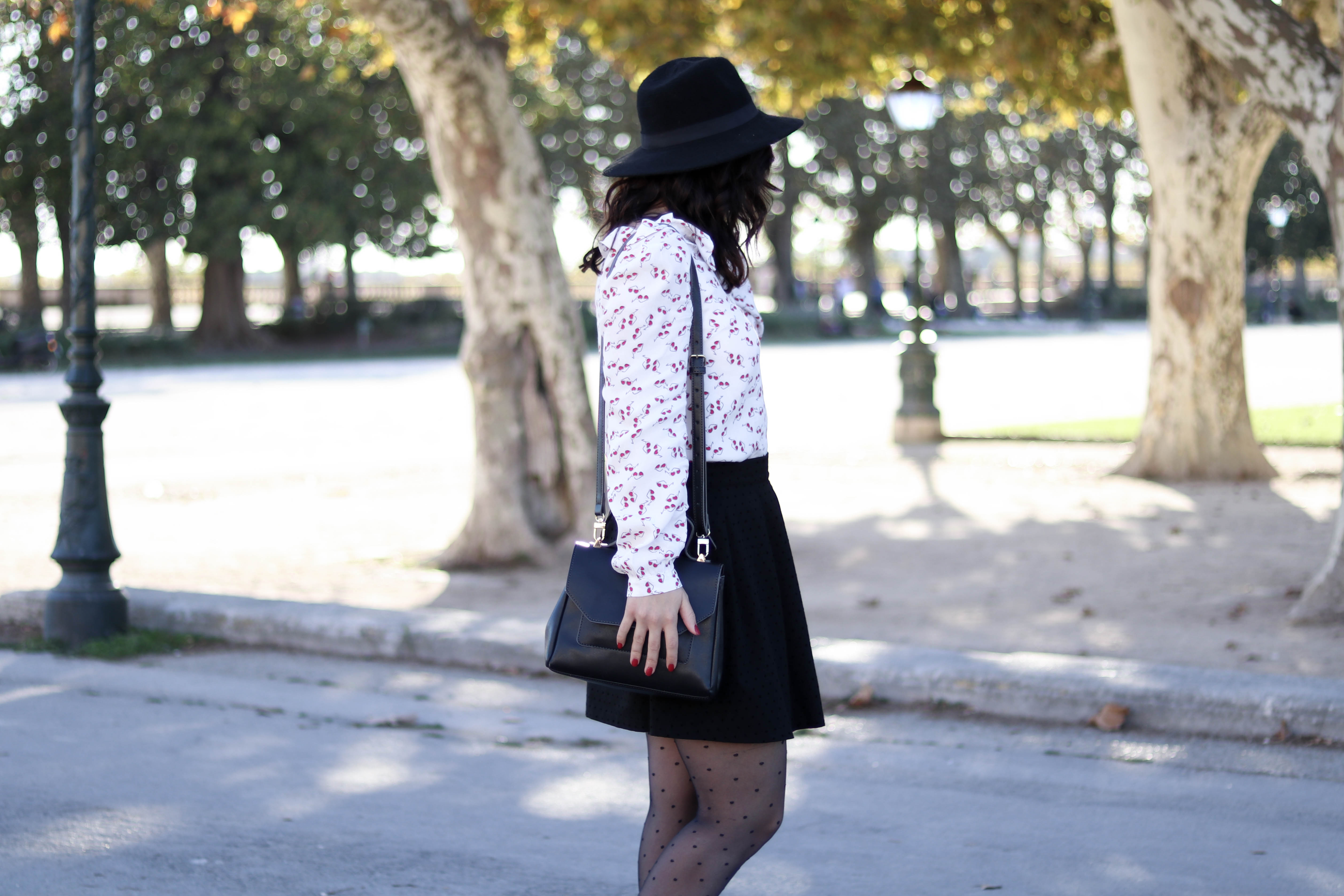 Trench rouge tendance 24 mademoiselle-e