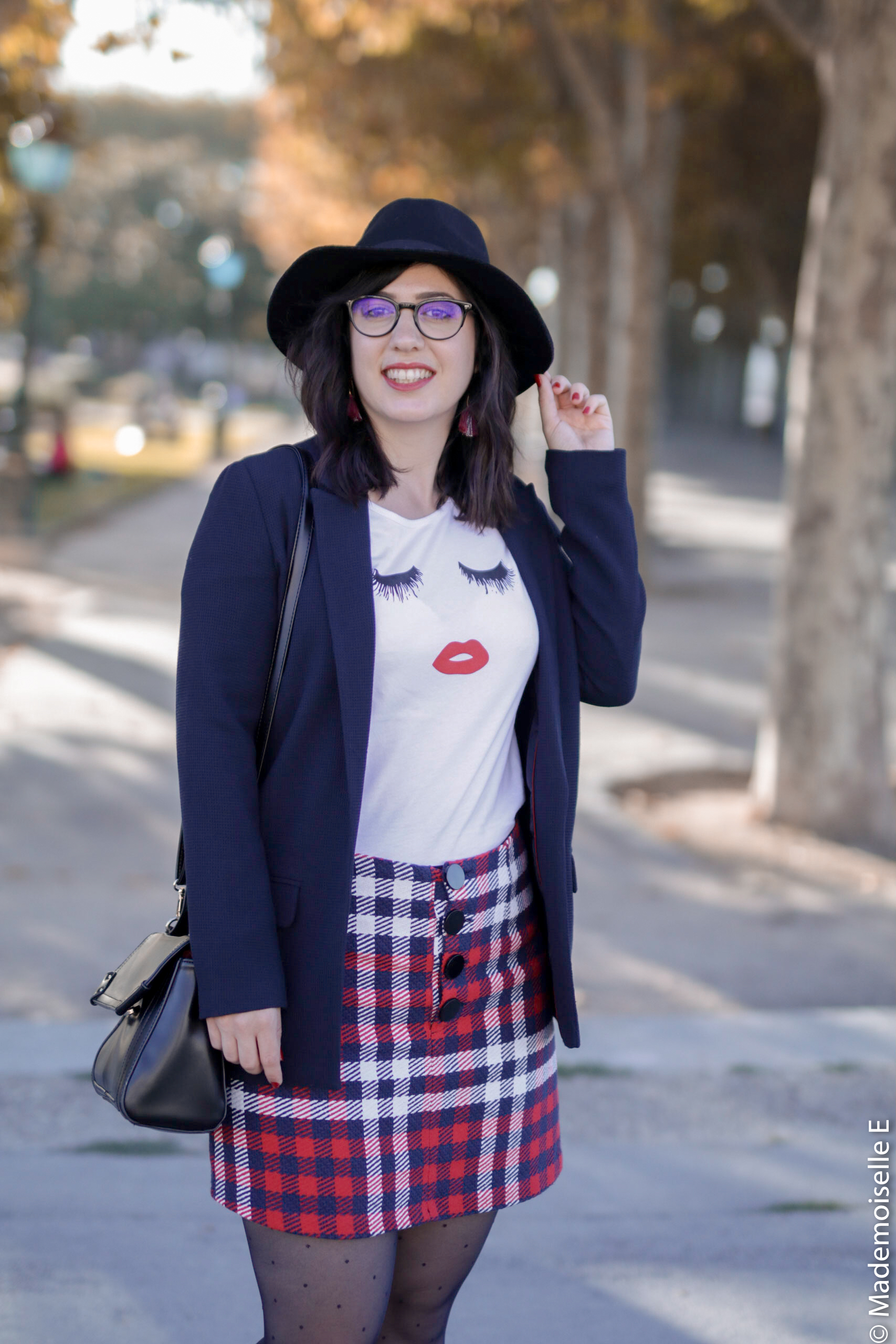 Blazer x jupe à carreaux 11 mademoiselle-e