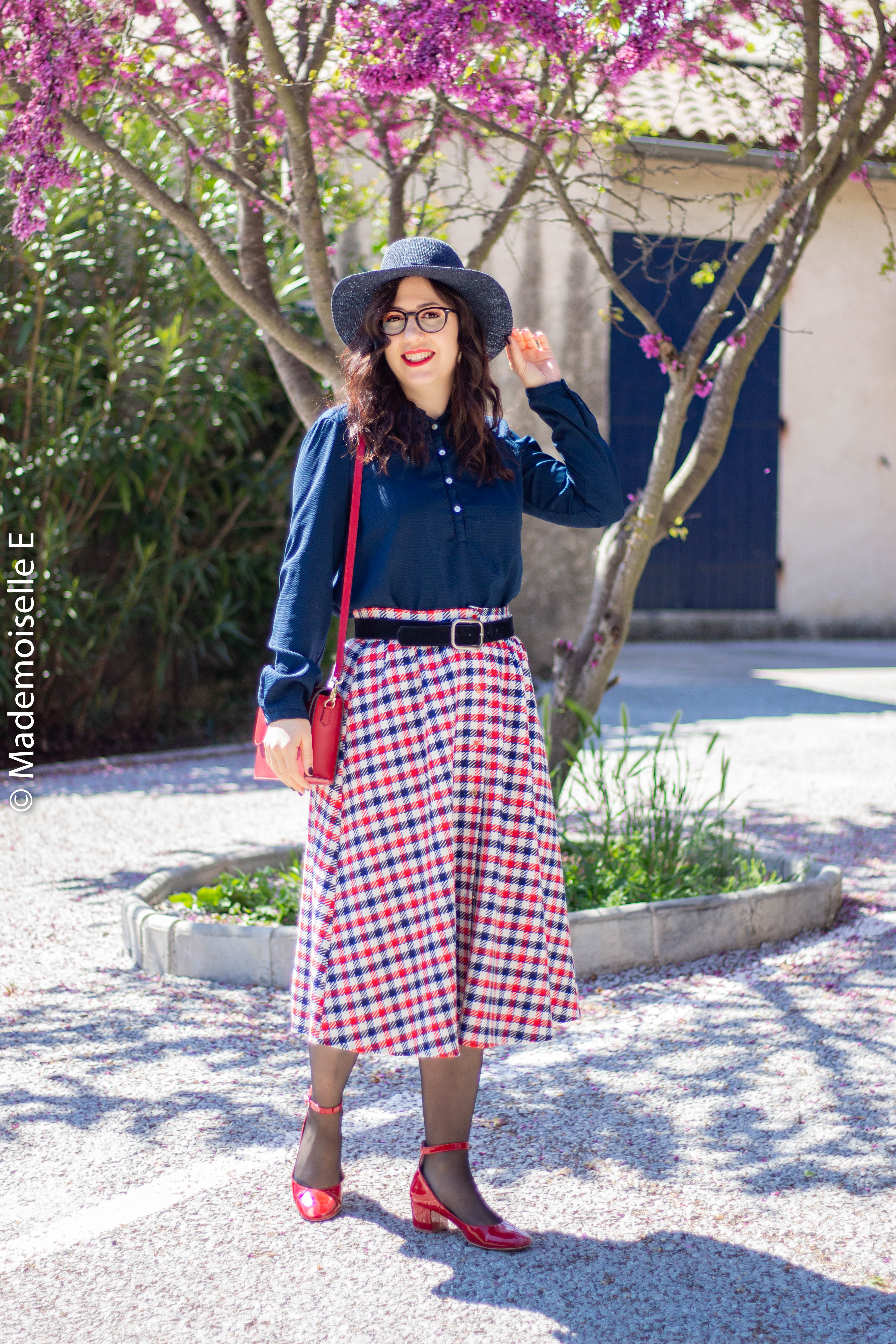 blog-mode-femme-jupe-midi-boutonnée-5-mademoiselle-e