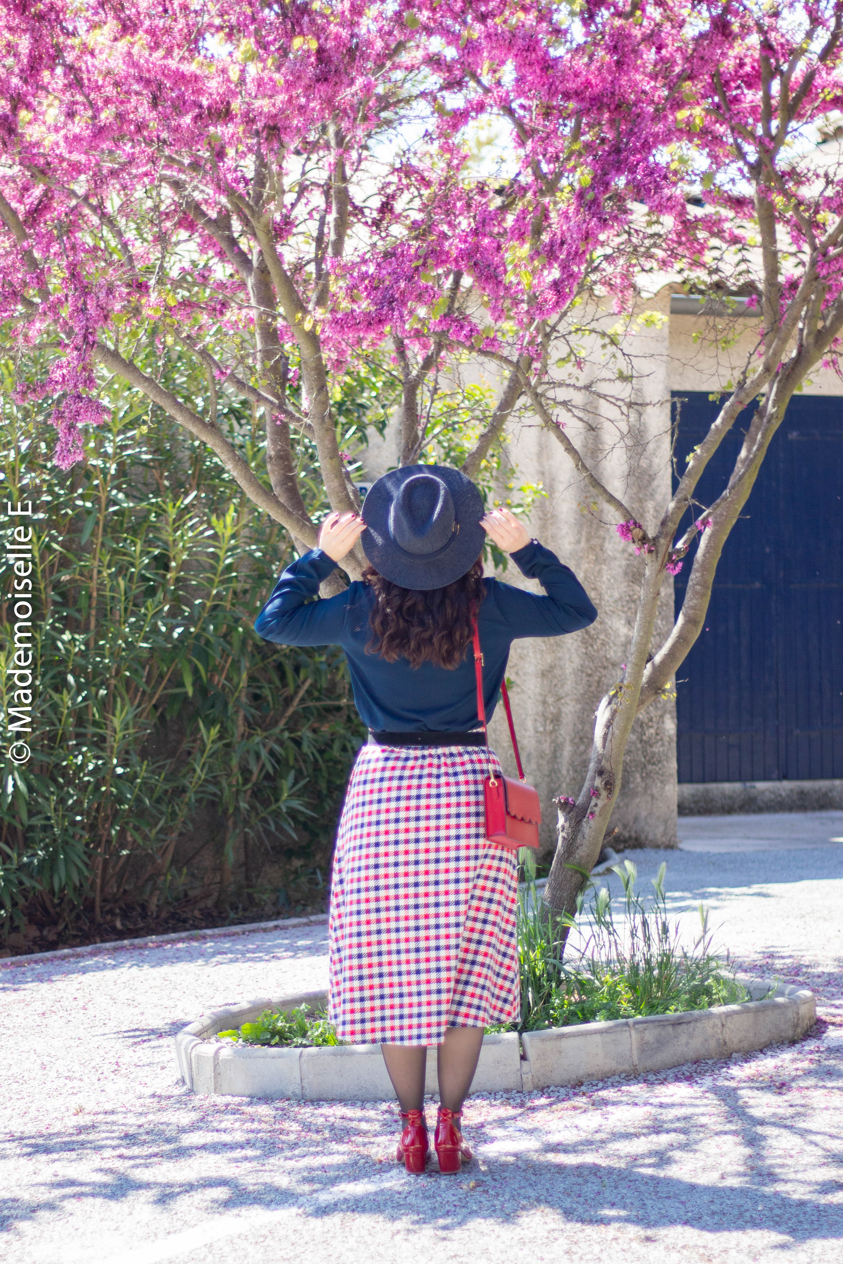 blog-mode-femme-jupe-midi-boutonnée-11-mademoiselle-e