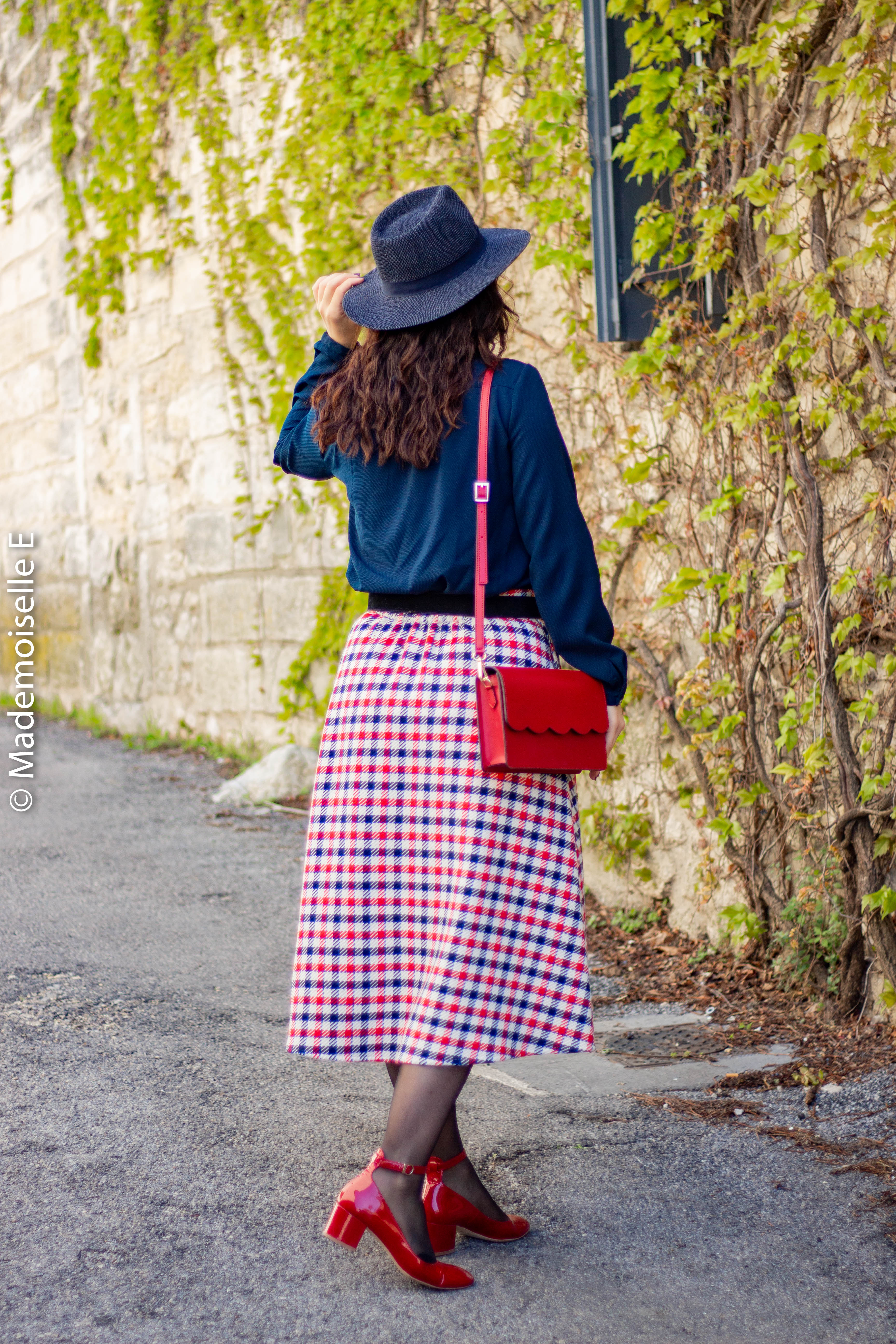 blog-mode-femme-jupe-midi-boutonnée-17-mademoiselle-e