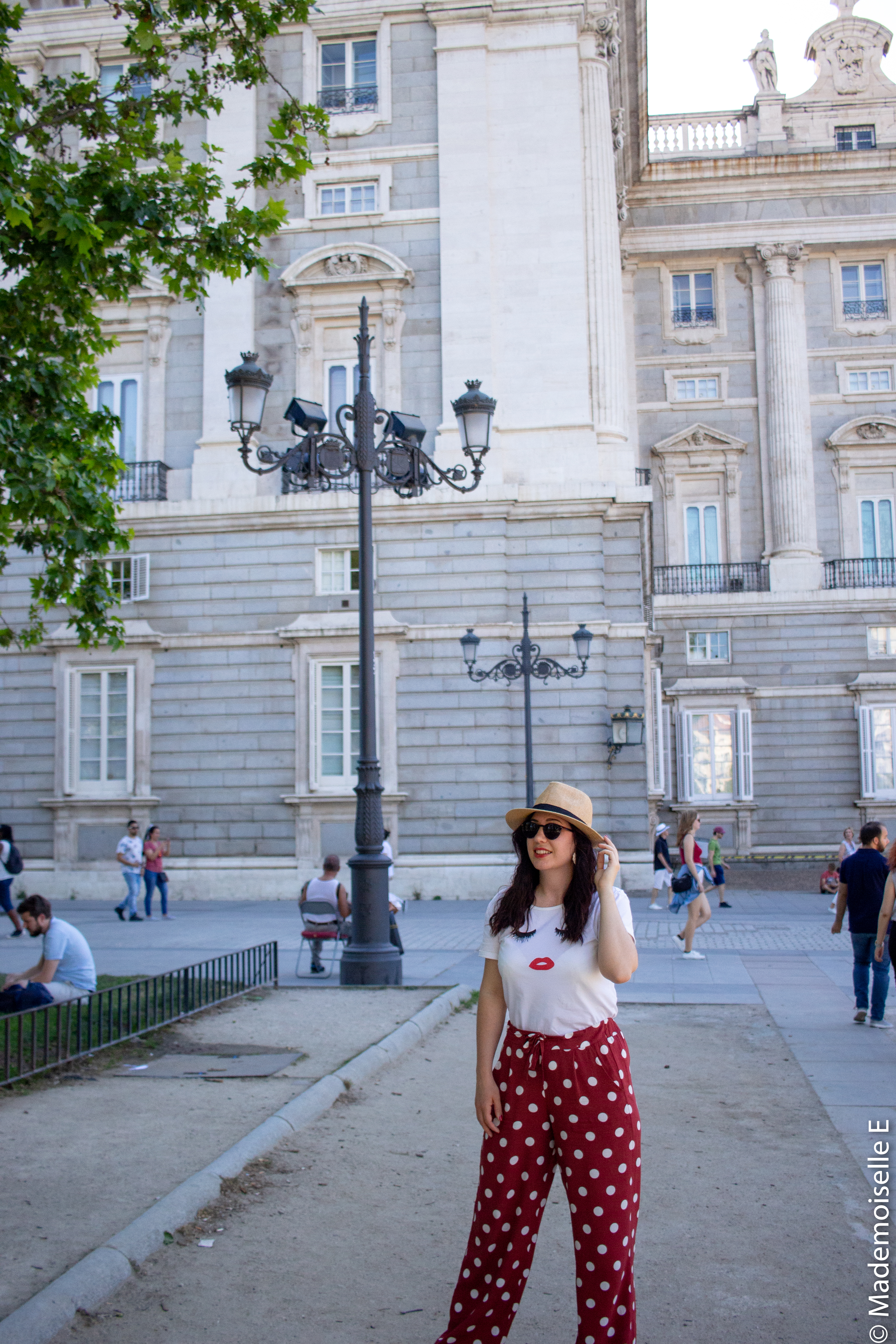 look-tendance-ete-pantalon-large-à-pois-5-mademoiselle-e