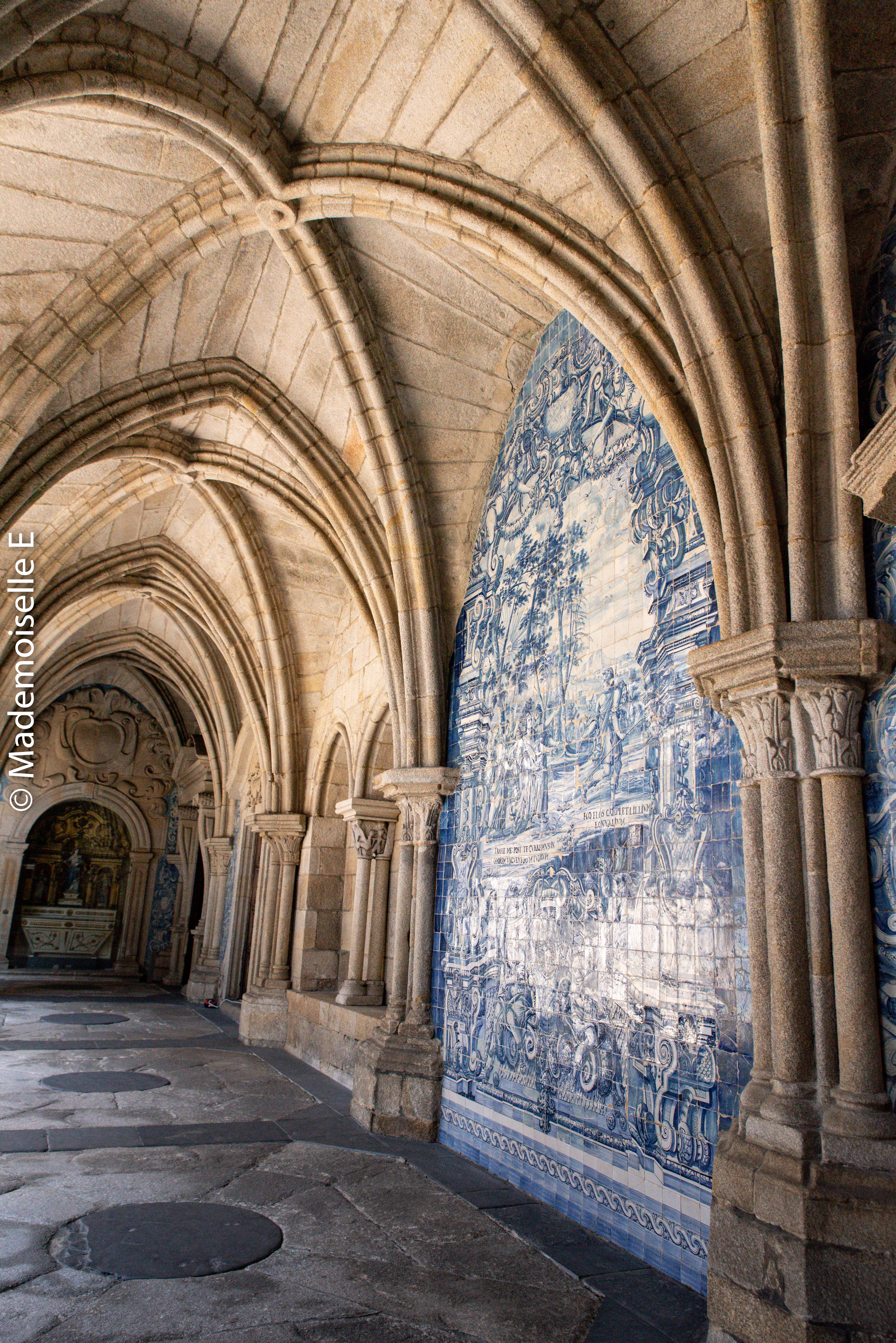 city_guide_porto_Cathédrale_La_Sé_mademoiselle-e